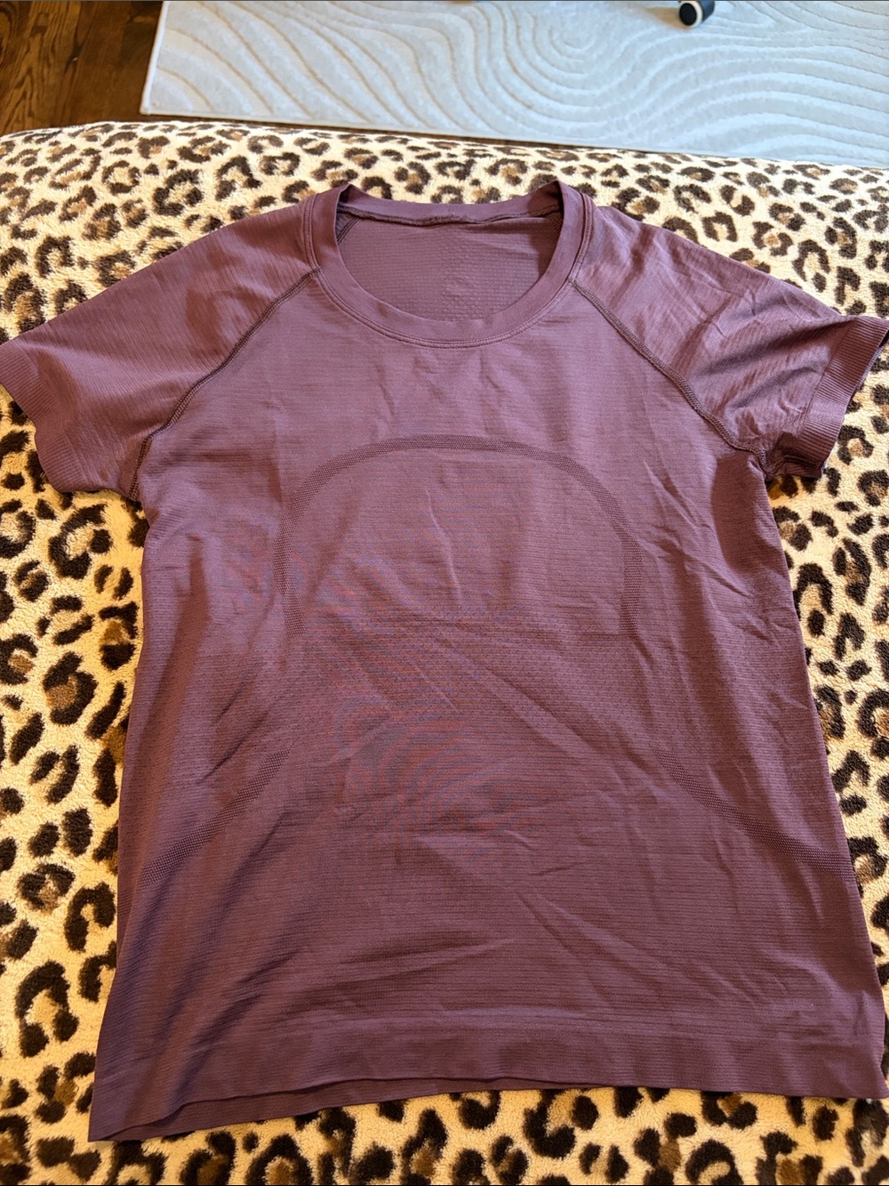 Lululemon Siwftly Tech Race Length Short Sleeve - 6
